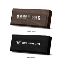 Drewniany zapach samochodowy z firmowym logo - CAR-11 - Agencja Point