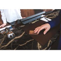 Podkład recepcyjny z ekoskóry z nadrukiem logo - 1131119 - Agencja Point